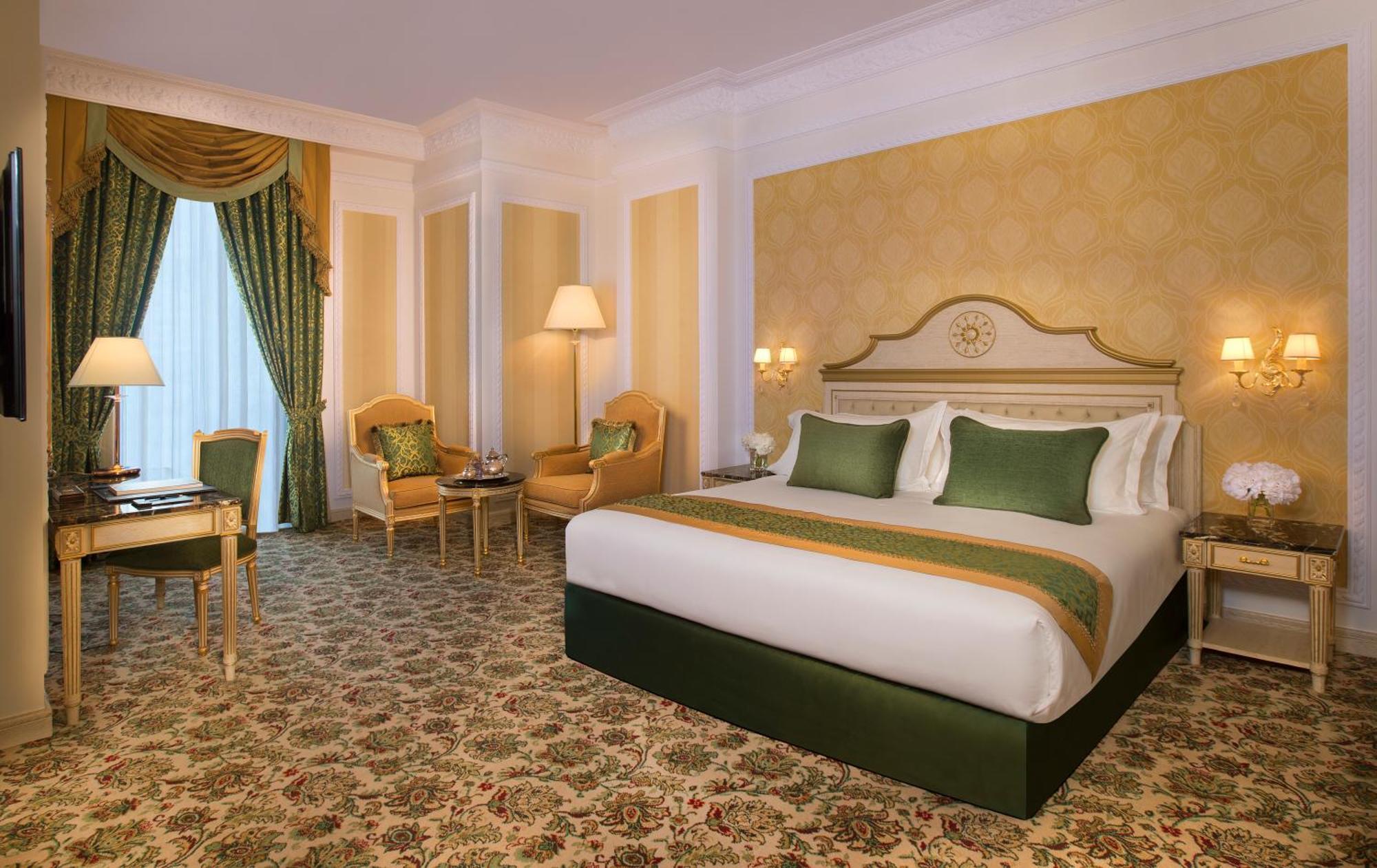Deluxe King Room